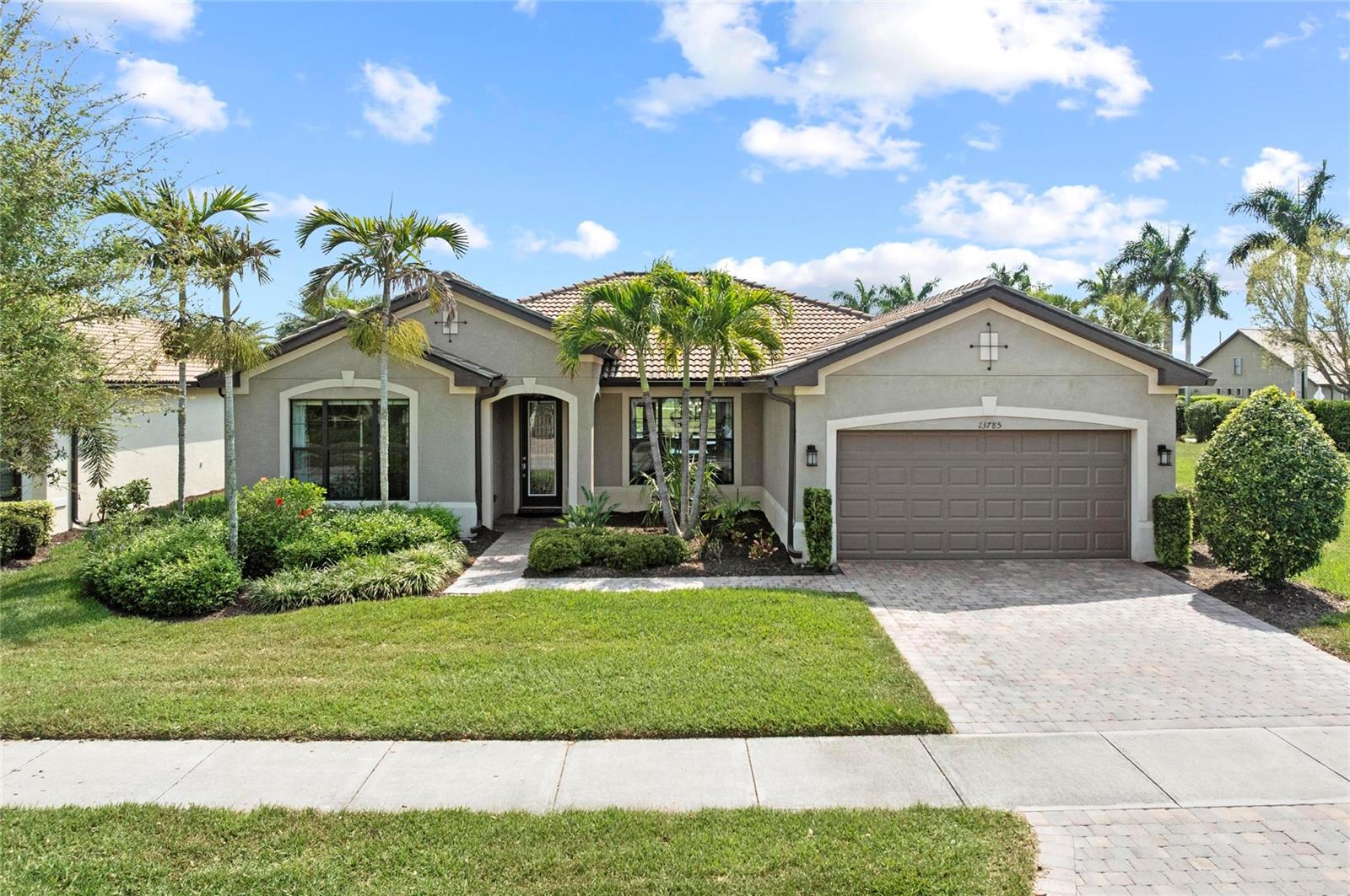 Details for 13785 Tomaro Street, VENICE, FL 34293