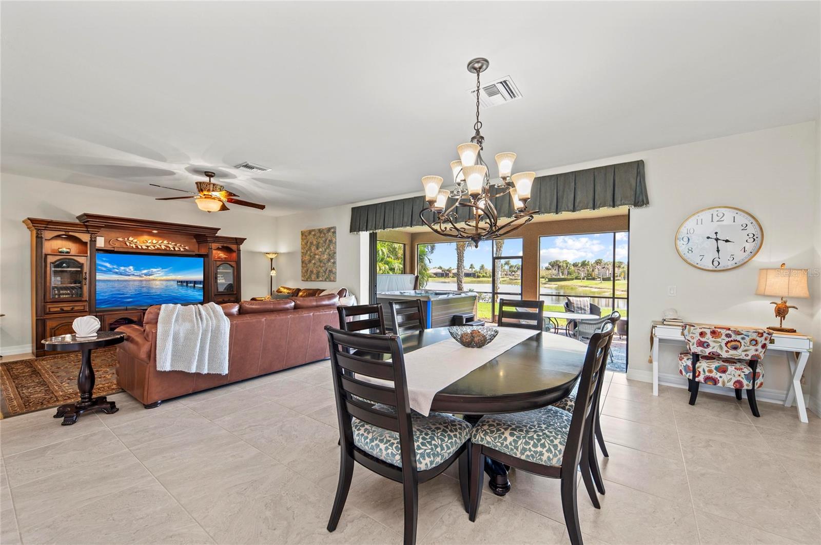 Image 21 of 100 For 13785 Tomaro Street