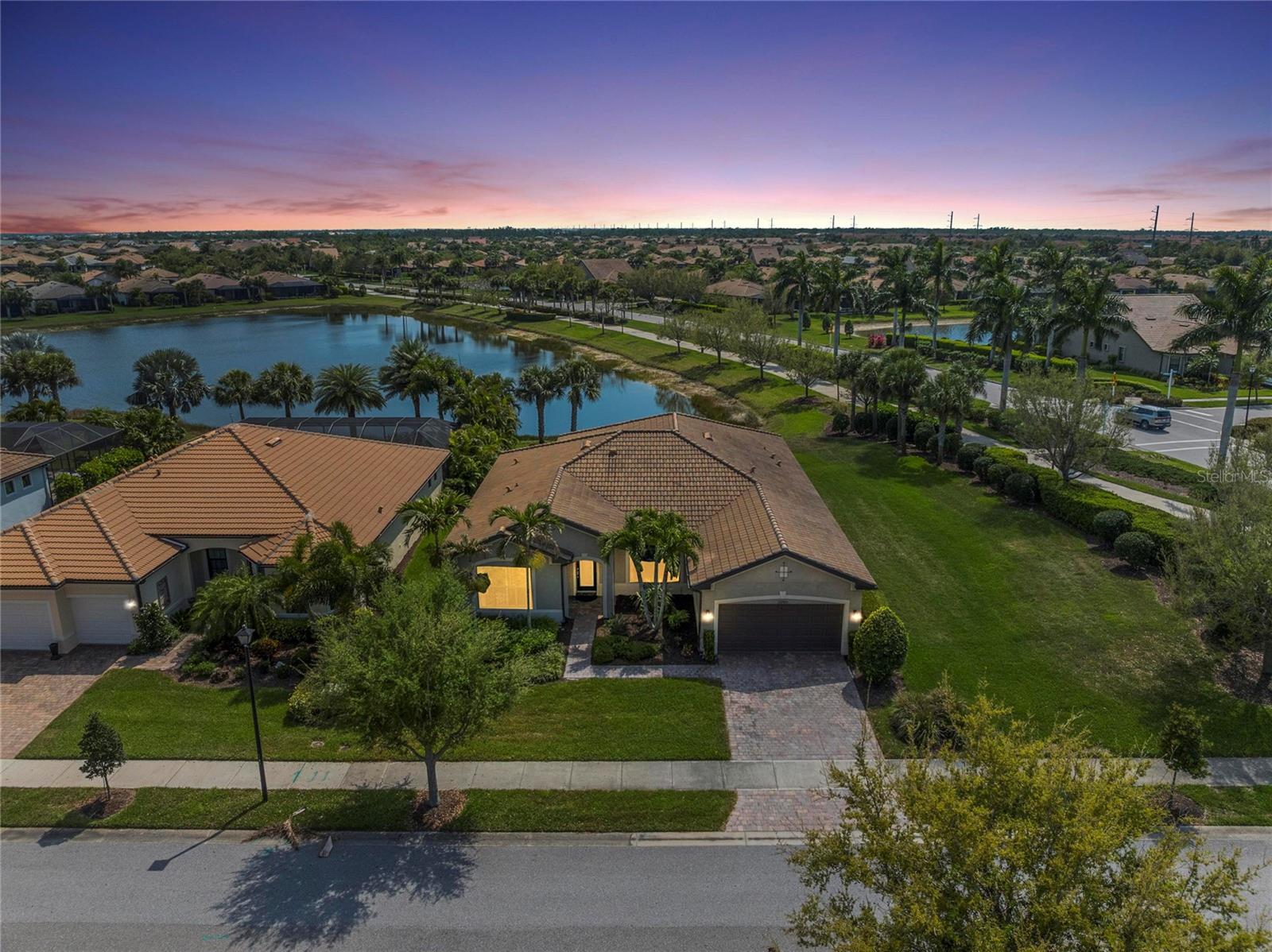 Image 76 of 100 For 13785 Tomaro Street