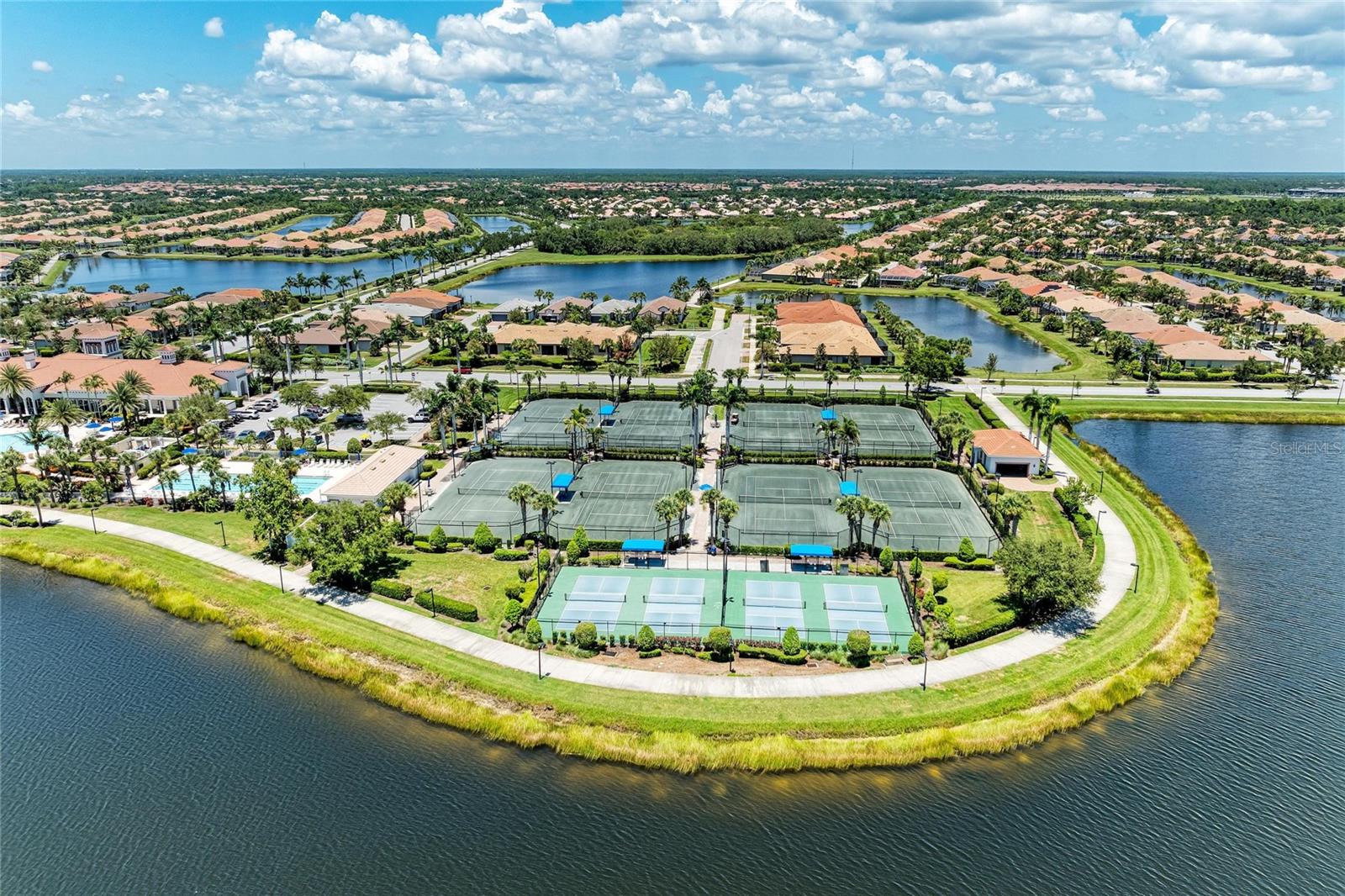 Image 84 of 100 For 13785 Tomaro Street