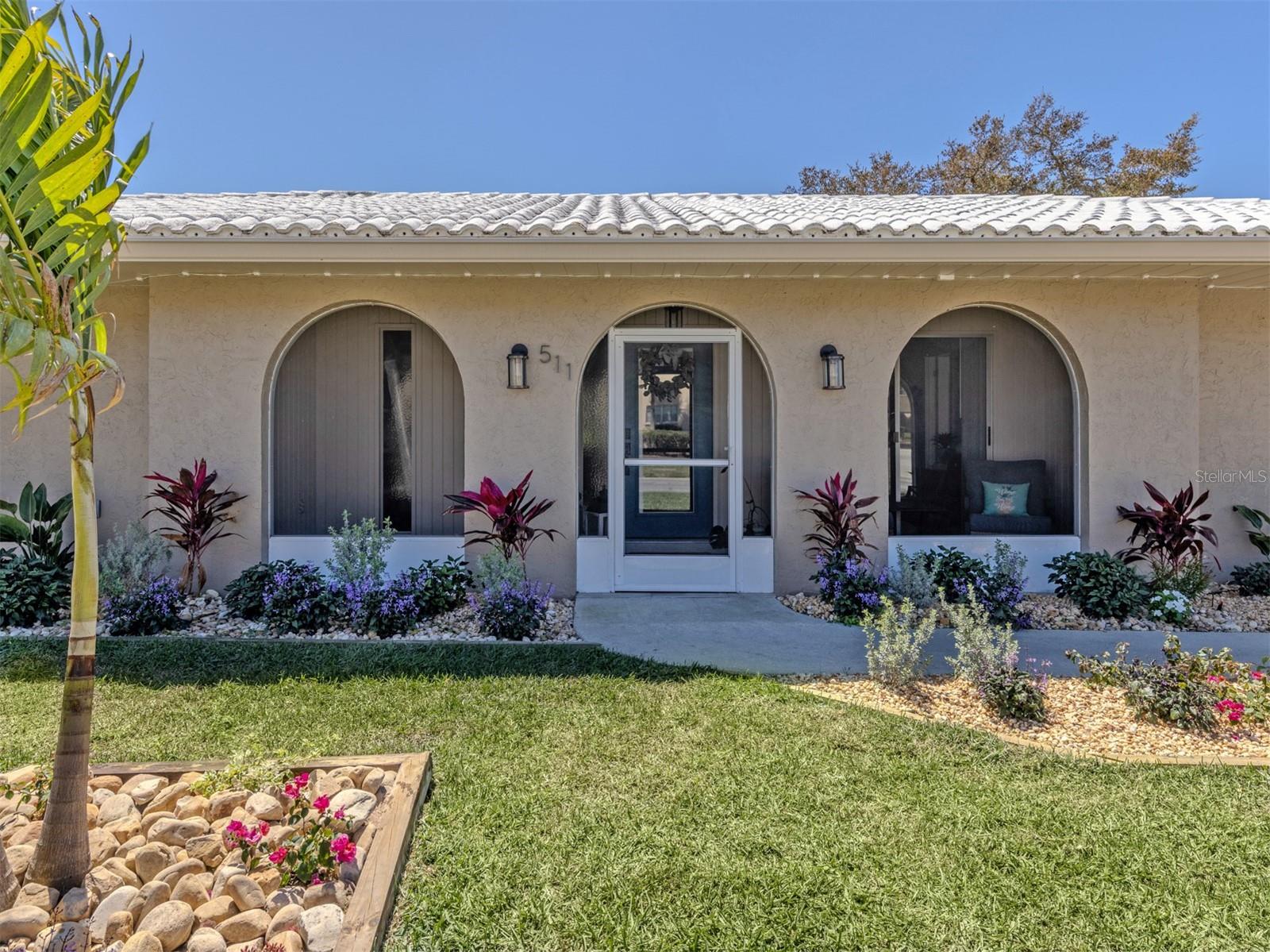 Image 2 of 27 For 511 Rubens Drive 511