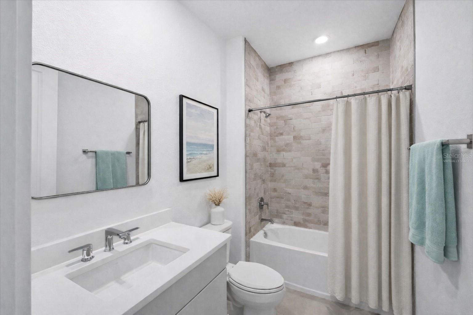 Image 23 of 45 For 18575 Midsummer Place