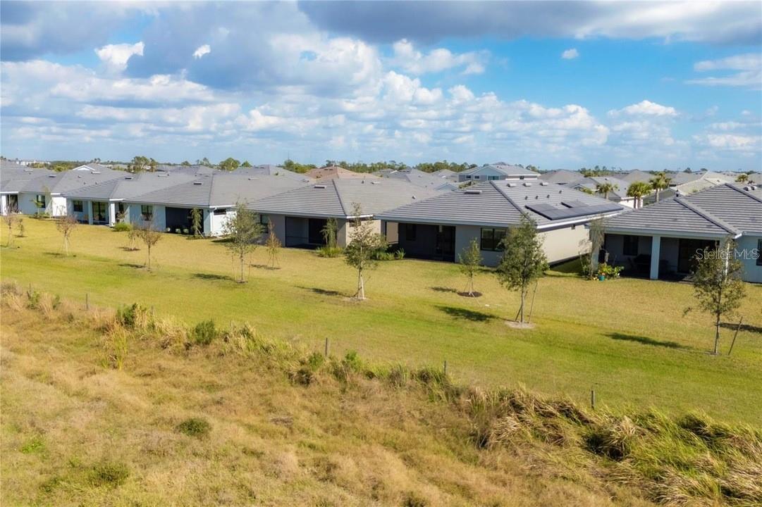 Image 3 of 45 For 18575 Midsummer Place