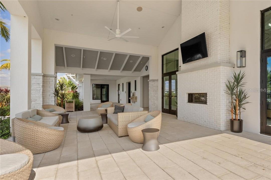 Image 33 of 45 For 18575 Midsummer Place