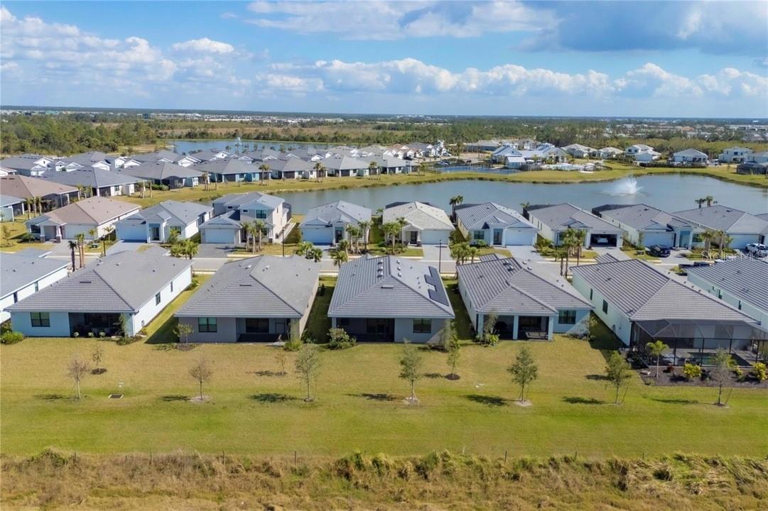 Image 4 of 45 For 18575 Midsummer Place