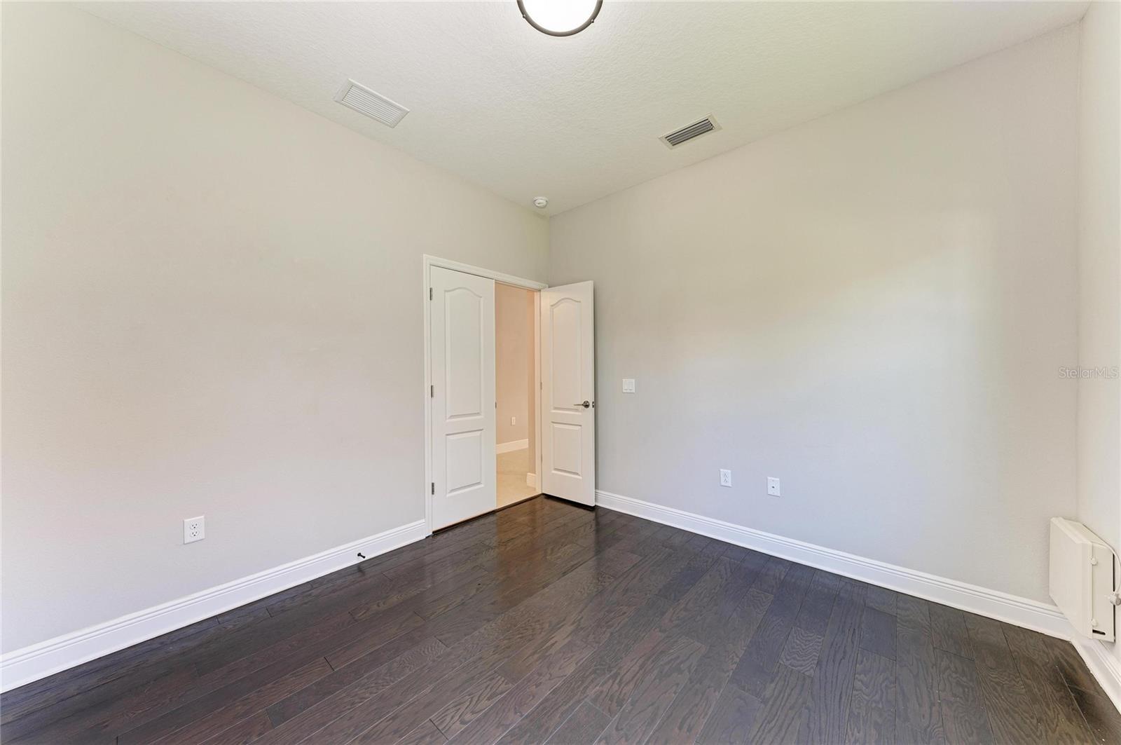 Image 26 of 52 For 328 Casalino Drive