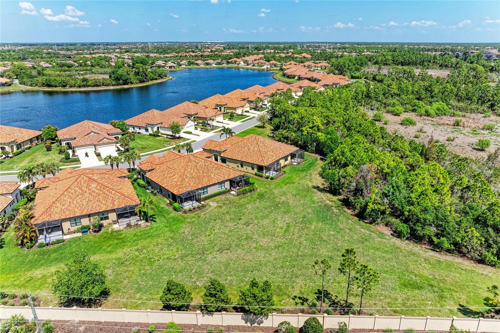 Image 40 of 52 For 328 Casalino Drive