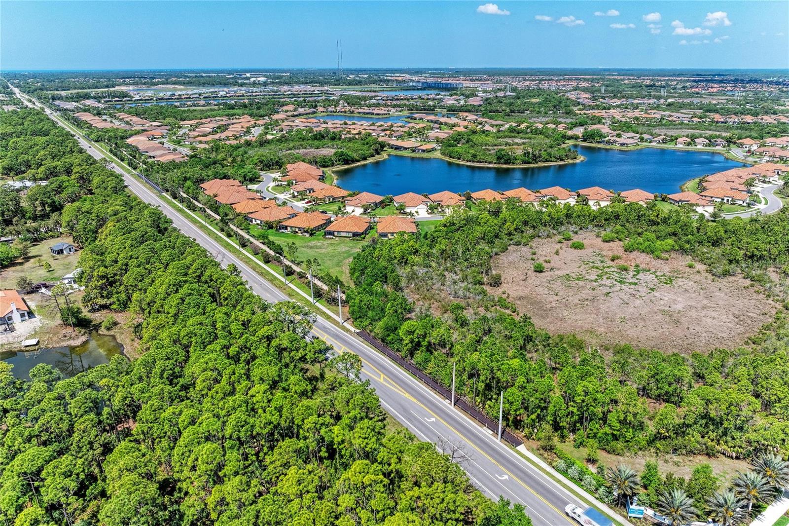 Image 42 of 52 For 328 Casalino Drive