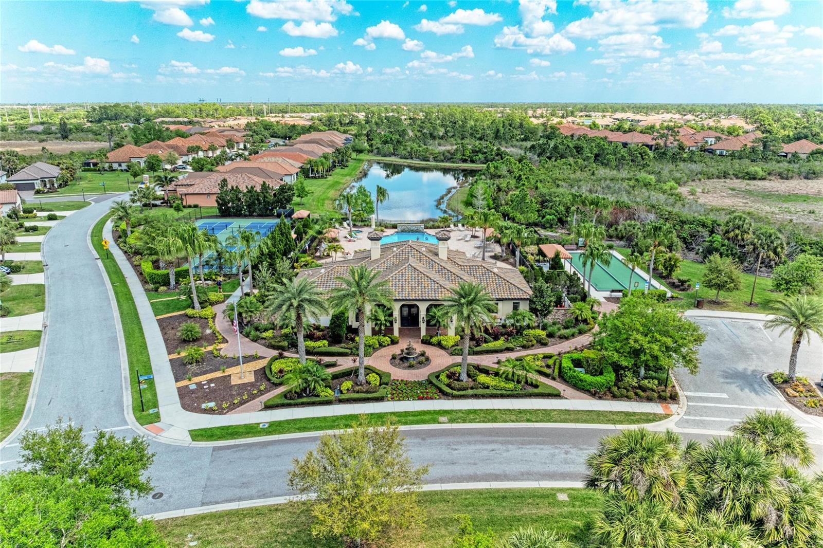 Image 43 of 52 For 328 Casalino Drive