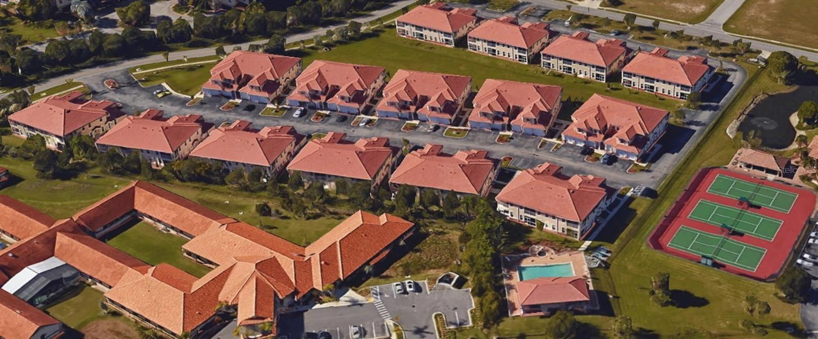 Image 5 of 19 For 240 End Drive 221