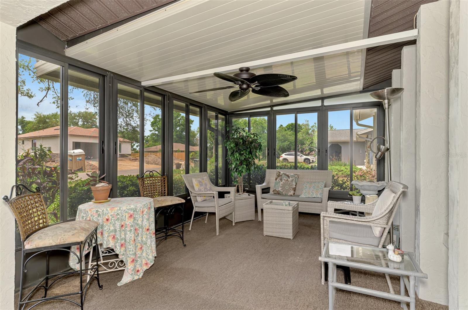 Image 7 of 45 For 581 Crocus Road