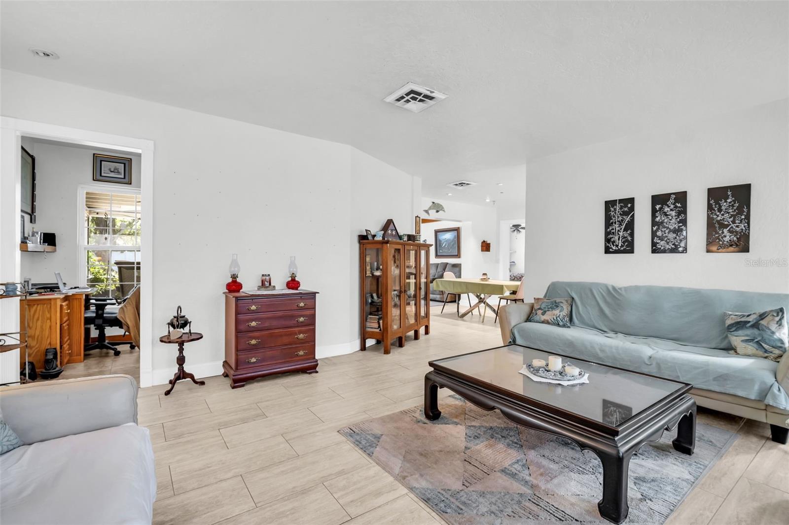 Image 10 of 44 For 2796 Forest Parkway S