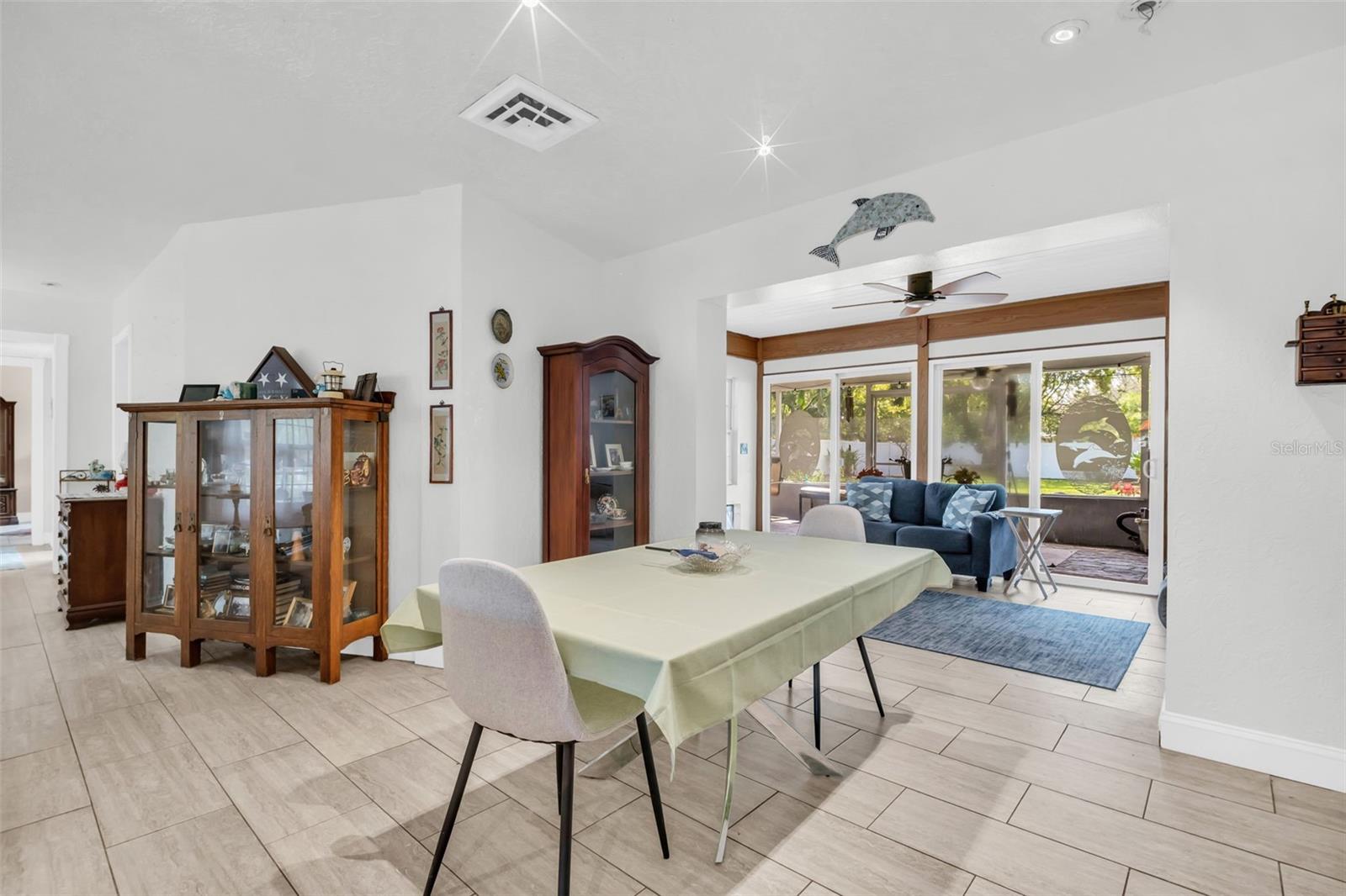 Image 13 of 44 For 2796 Forest Parkway S