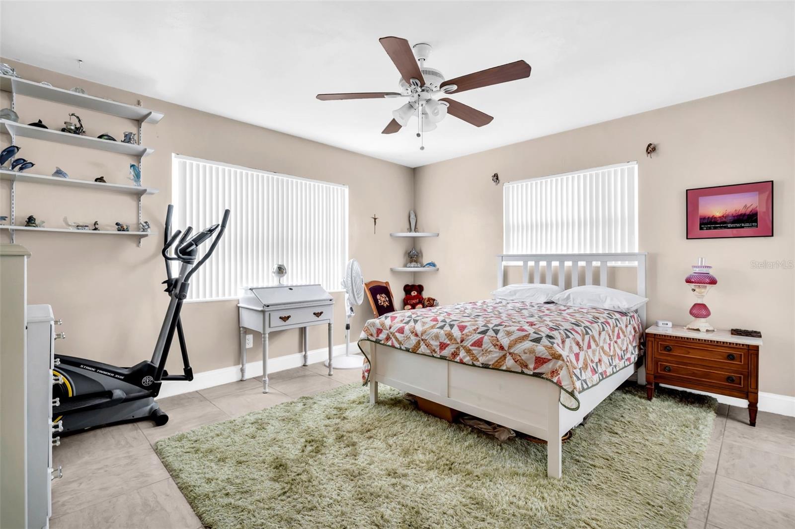 Image 34 of 44 For 2796 Forest Parkway S