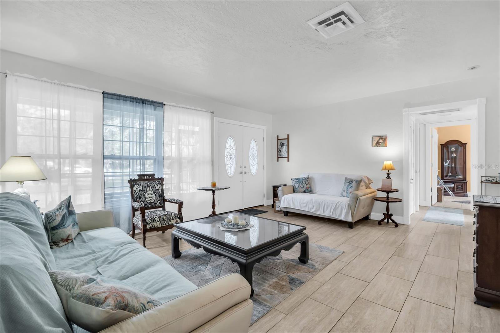 Image 8 of 44 For 2796 Forest Parkway S