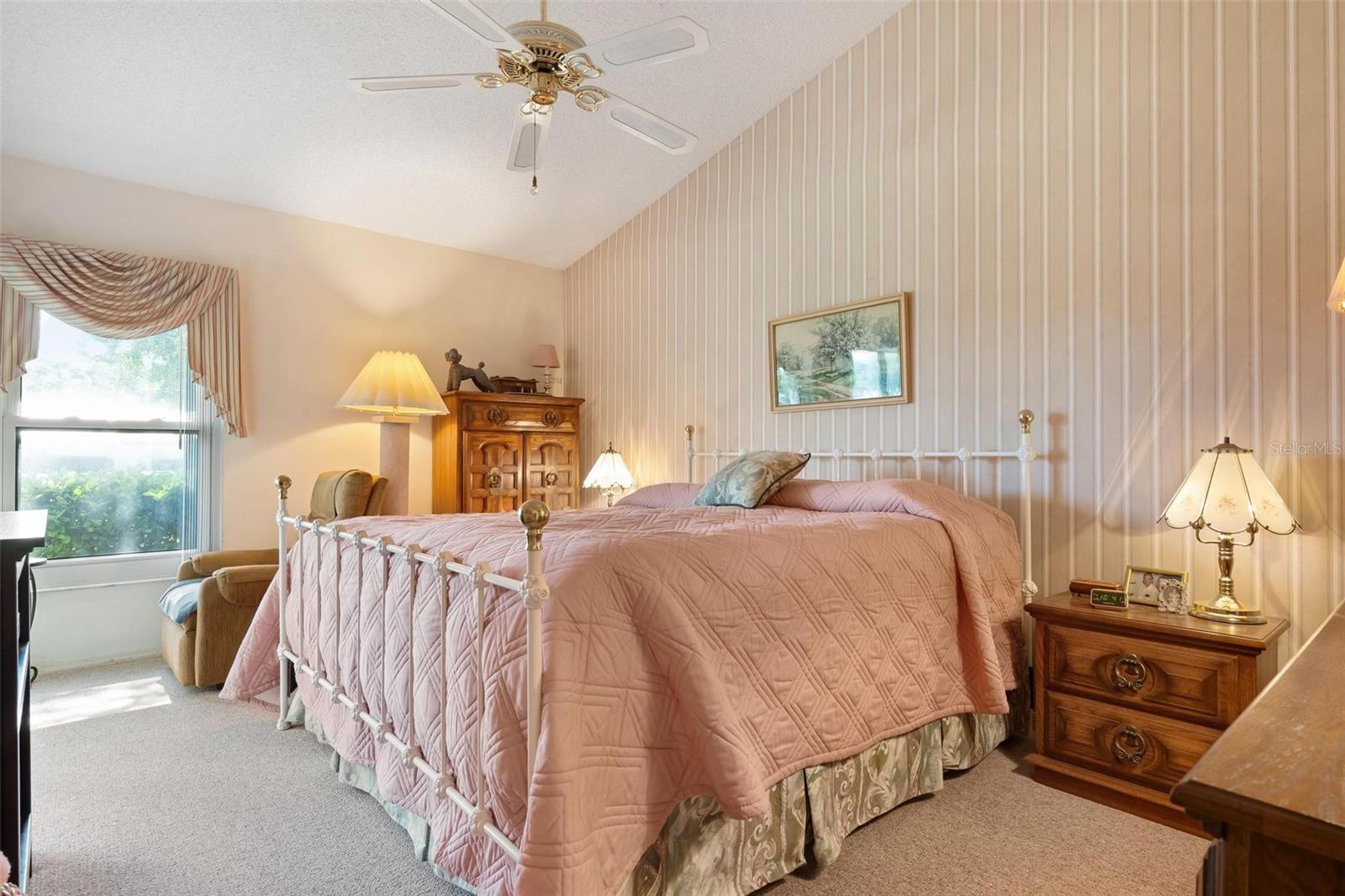 Image 28 of 72 For 228 Southampton Lane 258