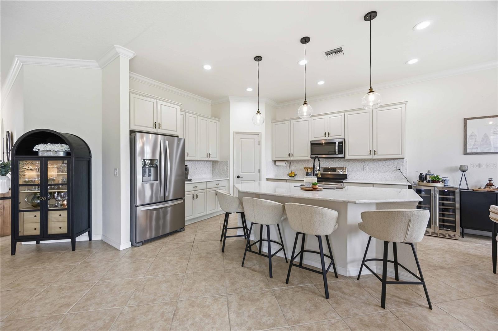 Image 16 of 78 For 10485 Crooked Creek Drive