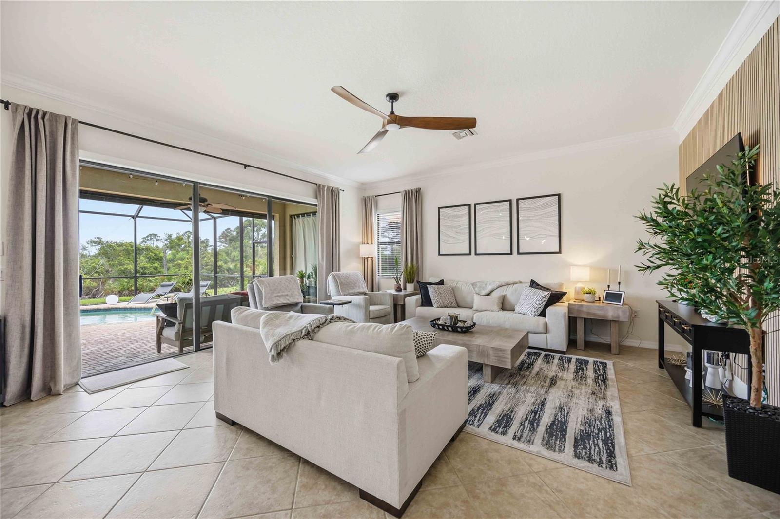 Image 25 of 78 For 10485 Crooked Creek Drive