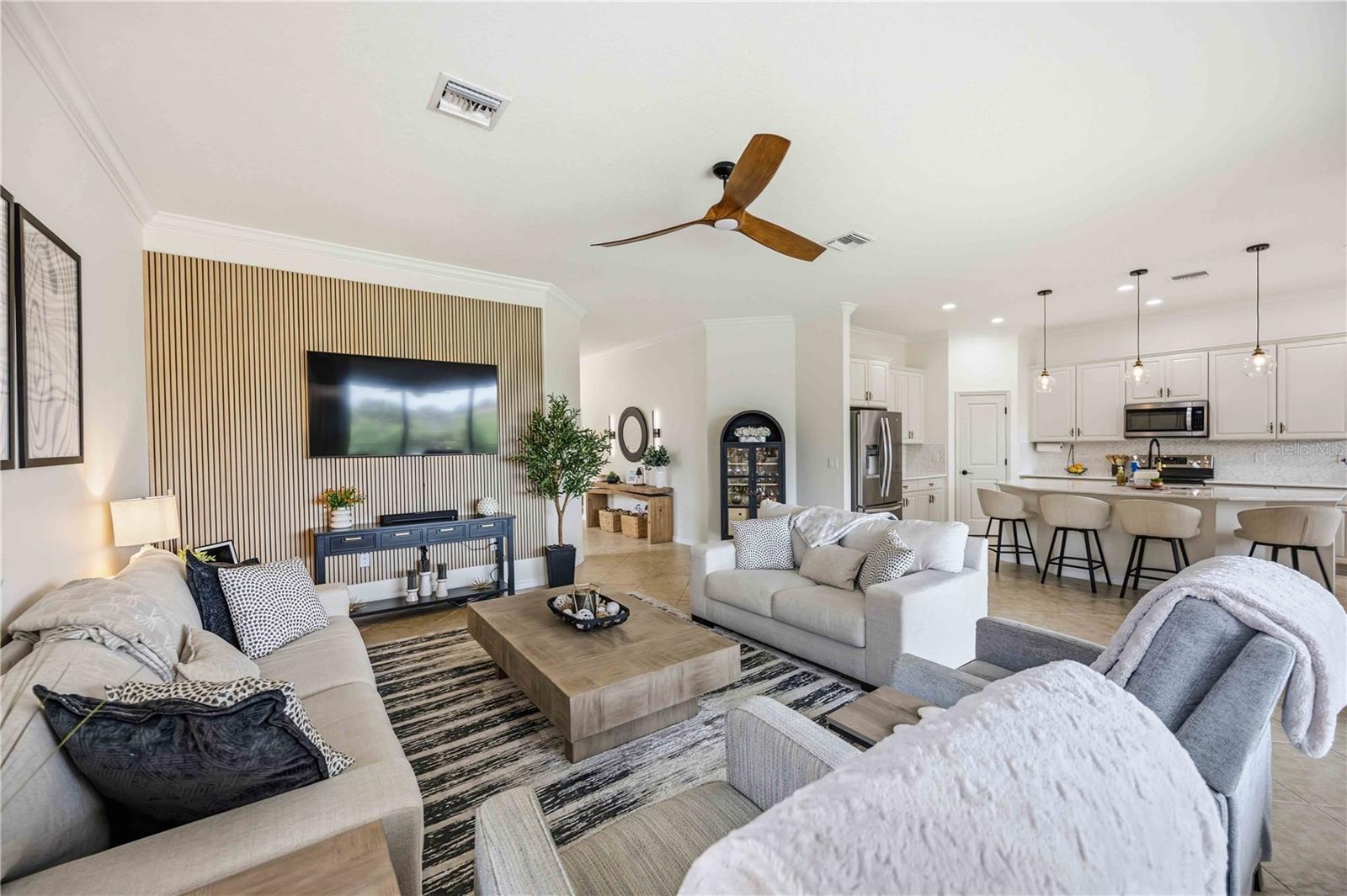 Image 26 of 78 For 10485 Crooked Creek Drive