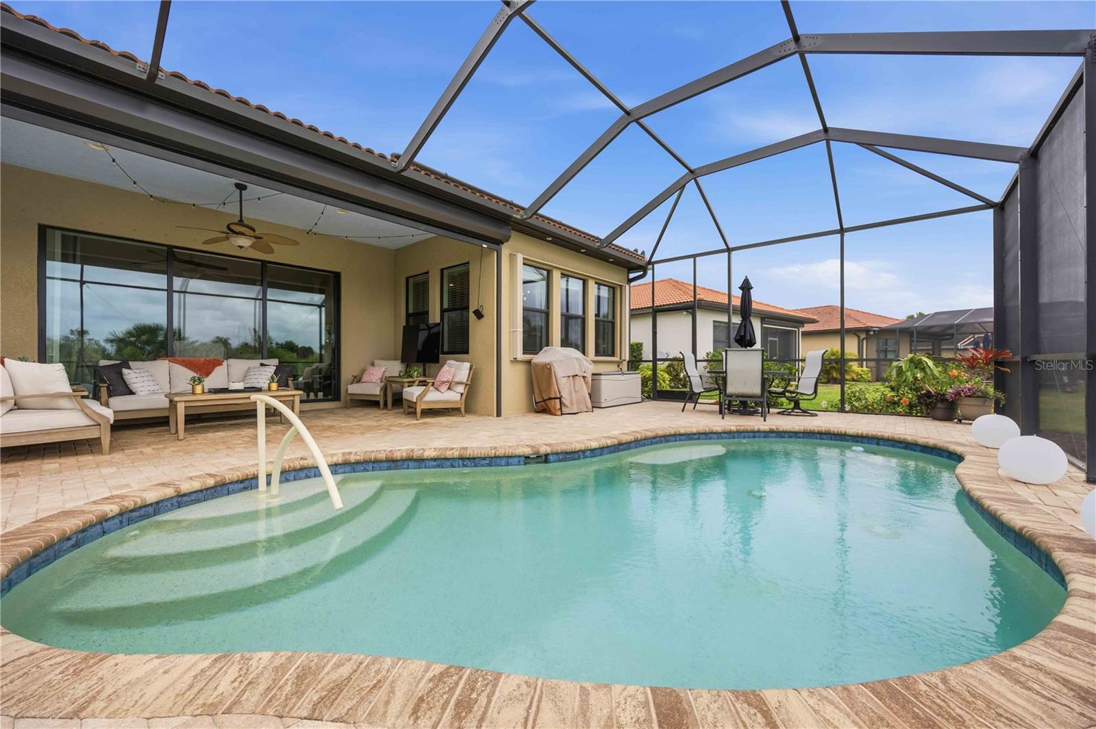 Image 42 of 78 For 10485 Crooked Creek Drive