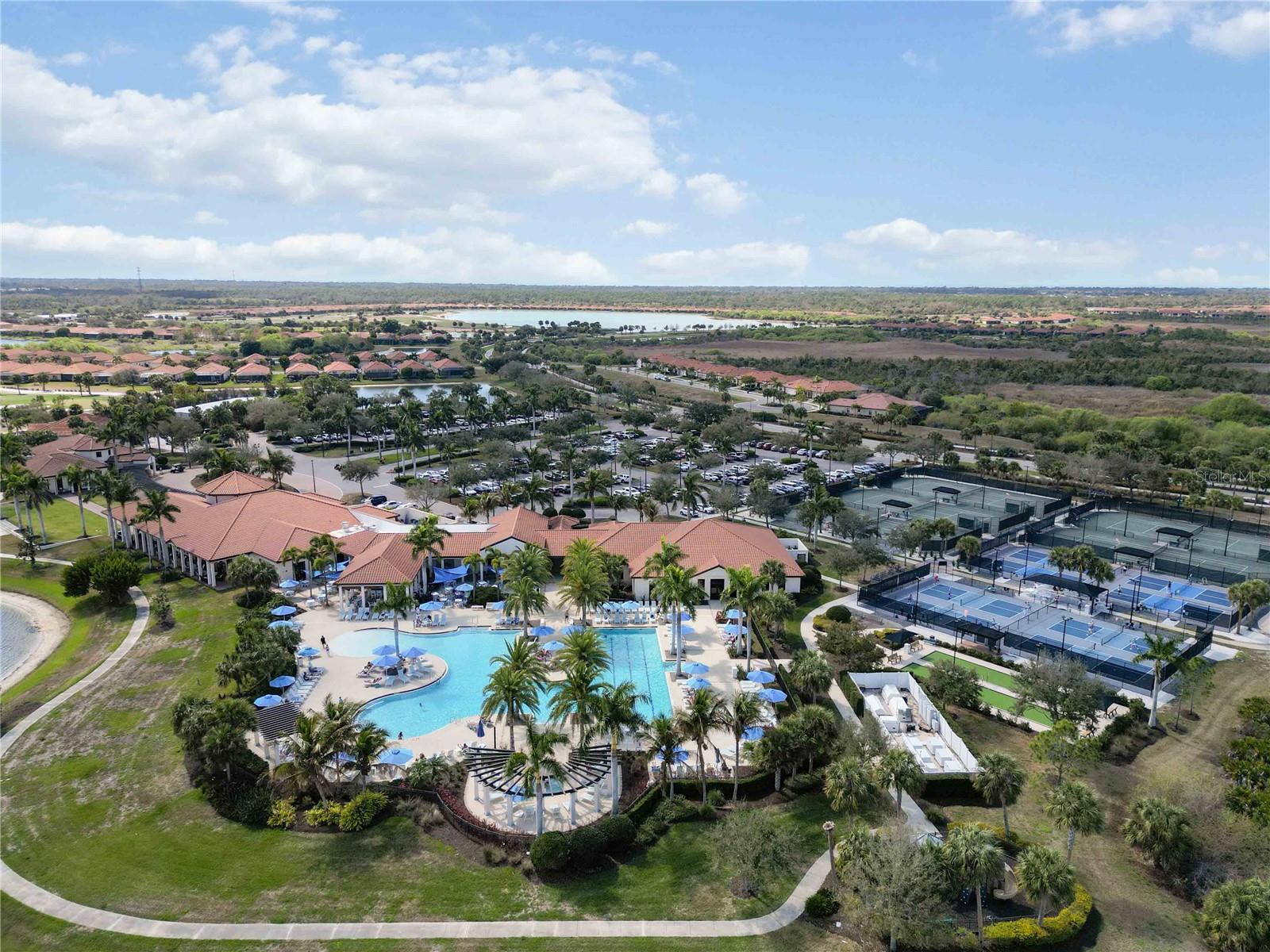 Image 62 of 78 For 10485 Crooked Creek Drive