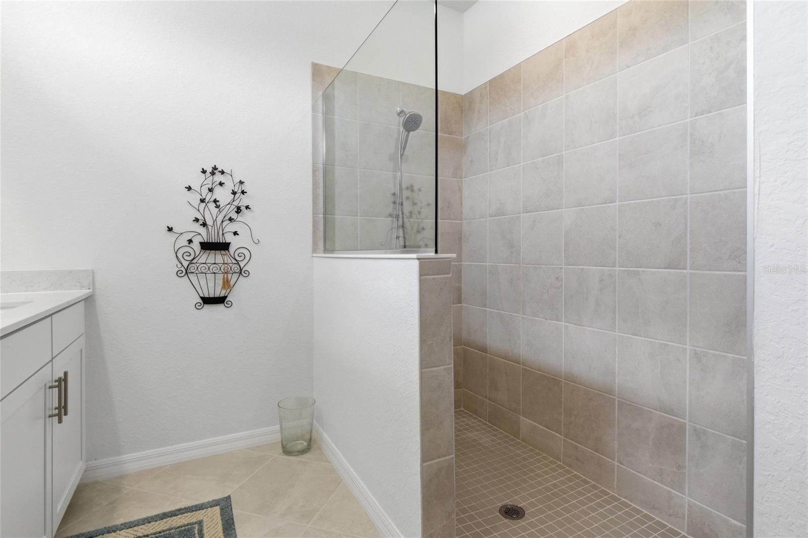 Image 23 of 36 For 19060 Cabernet Court