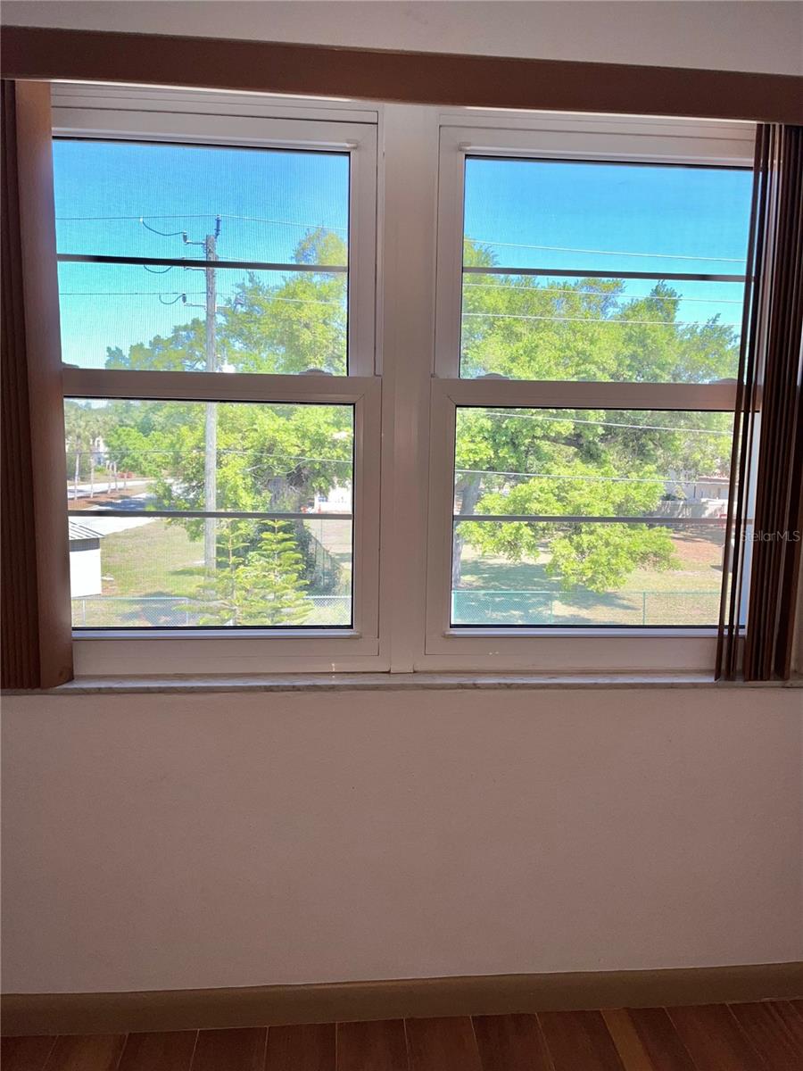 Image 27 of 59 For 519 Albee Farm Road 303