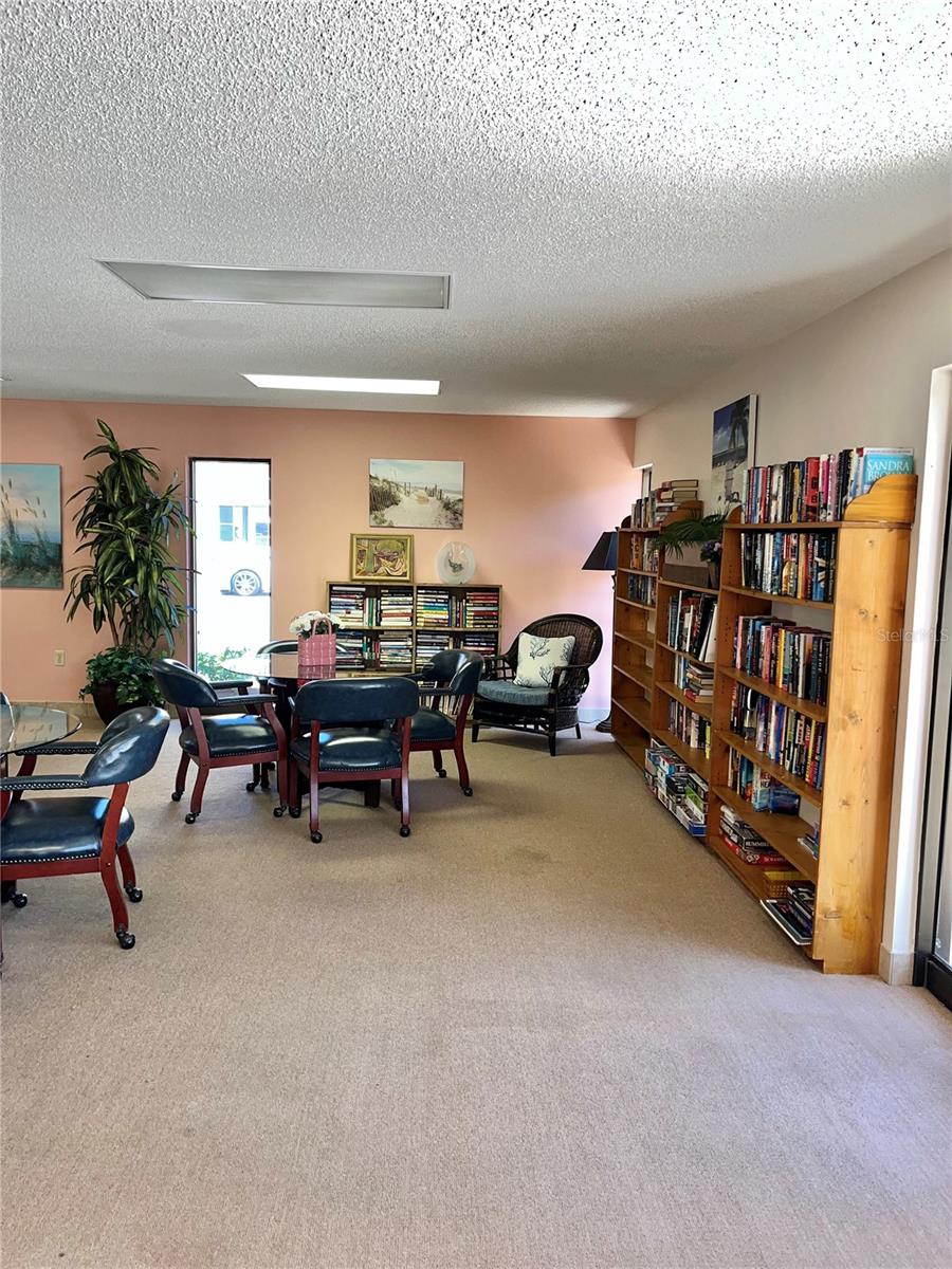 Image 38 of 59 For 519 Albee Farm Road 303