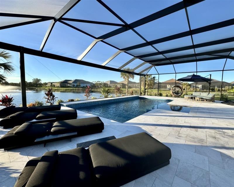 Image 20 of 78 For 18817 Valleta Avenue