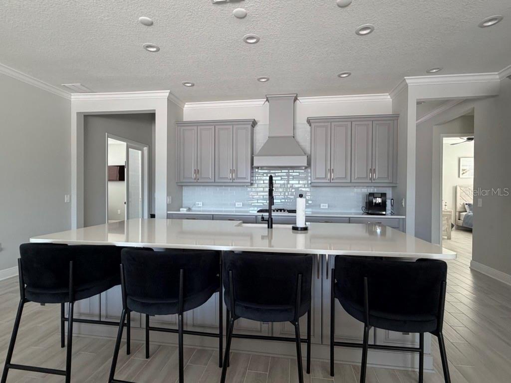 Image 4 of 78 For 18817 Valleta Avenue