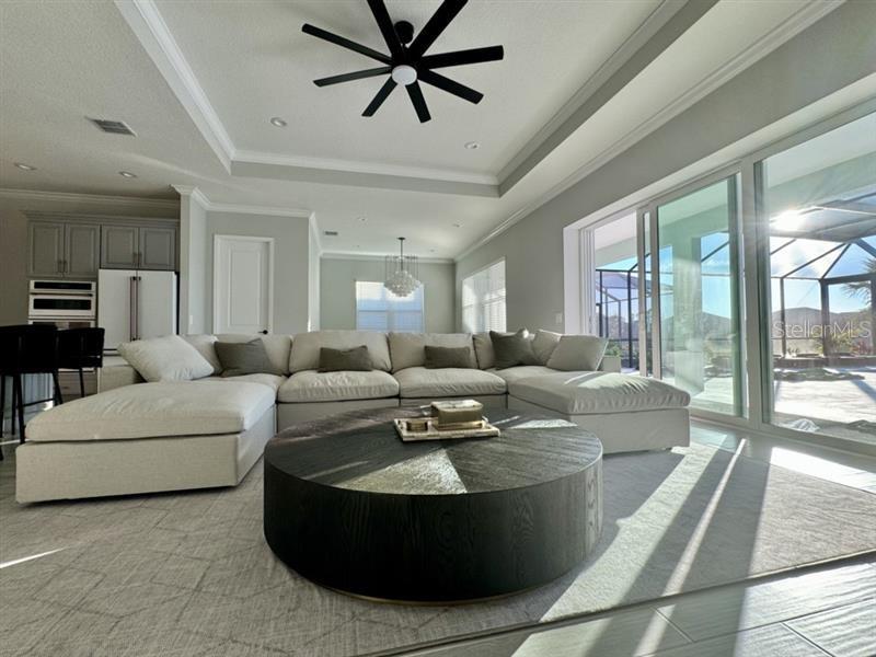 Image 7 of 78 For 18817 Valleta Avenue