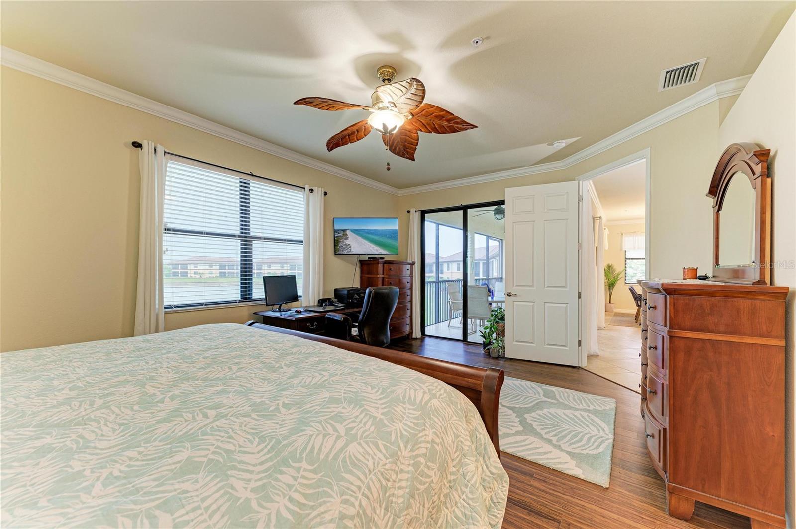 Image 23 of 80 For 20221 Ragazza Circle 202