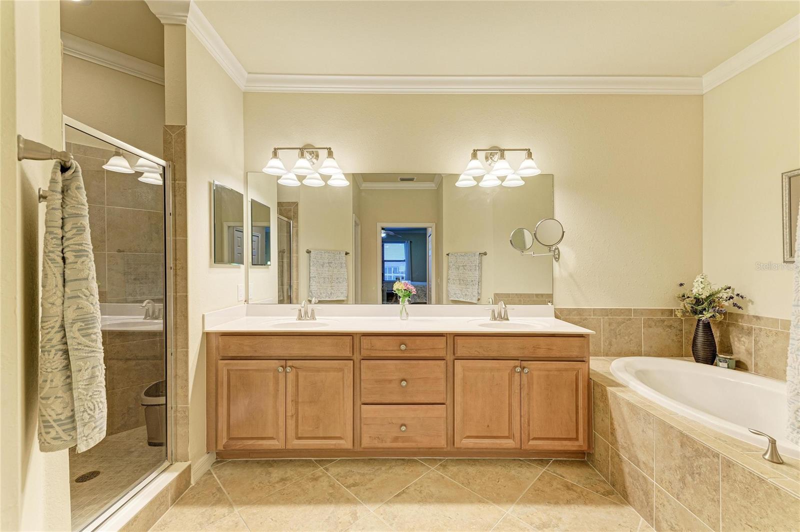 Image 26 of 80 For 20221 Ragazza Circle 202