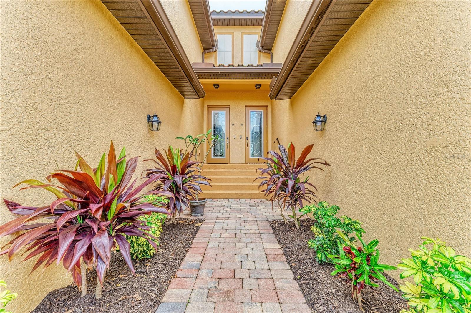 Image 41 of 80 For 20221 Ragazza Circle 202