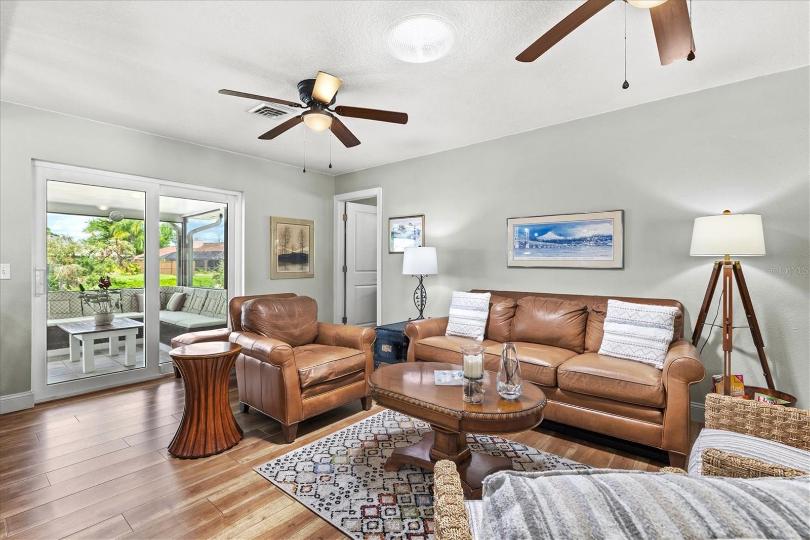 Image 14 of 97 For 1147 Sleepy Hollow Court