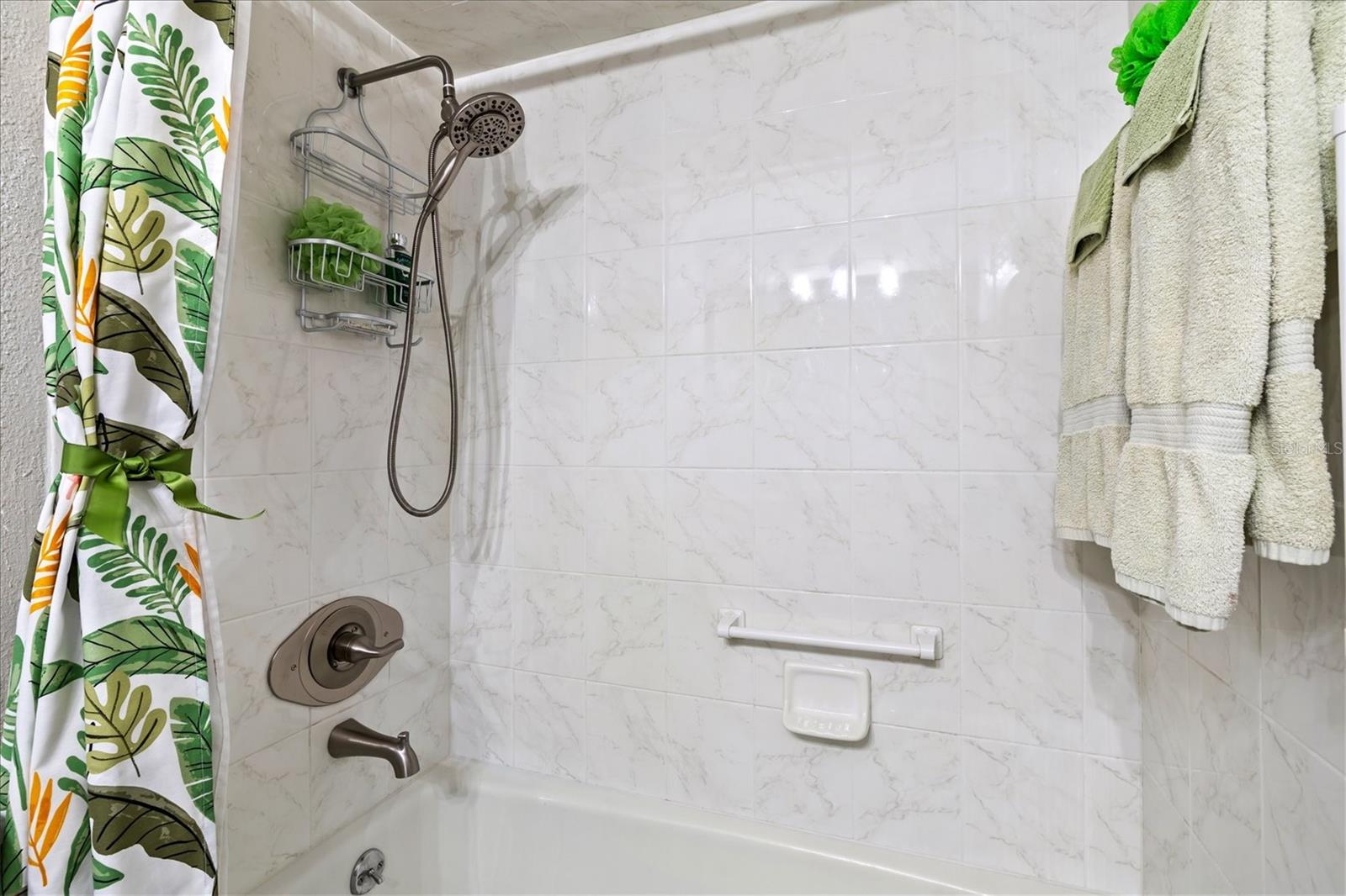 Image 37 of 97 For 1147 Sleepy Hollow Court