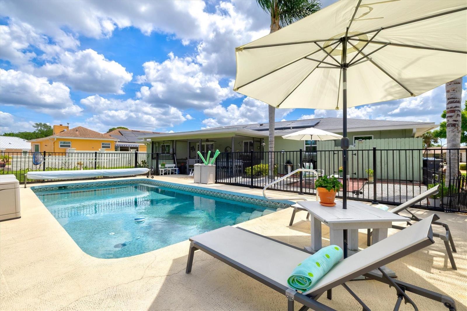 Image 50 of 97 For 1147 Sleepy Hollow Court