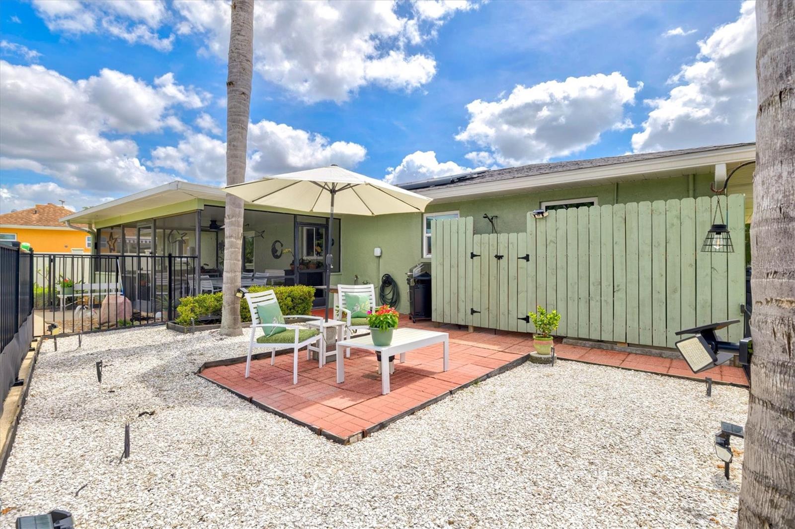 Image 52 of 97 For 1147 Sleepy Hollow Court