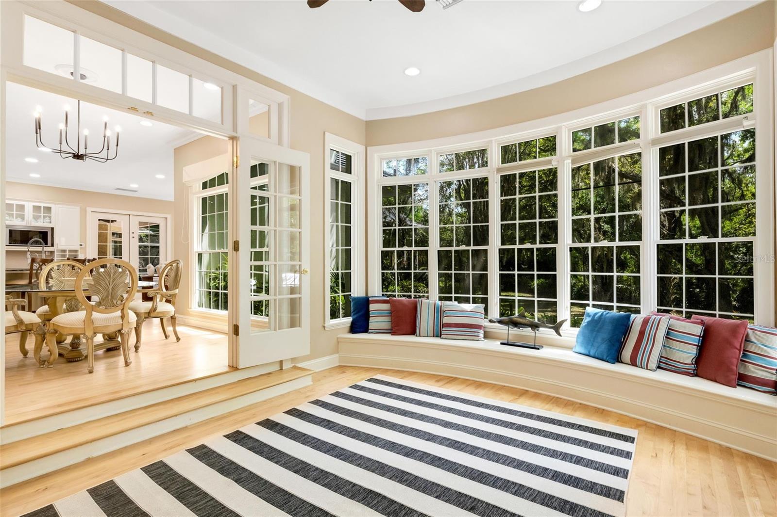 Image 35 of 87 For 2984 Jeff Myers Circle