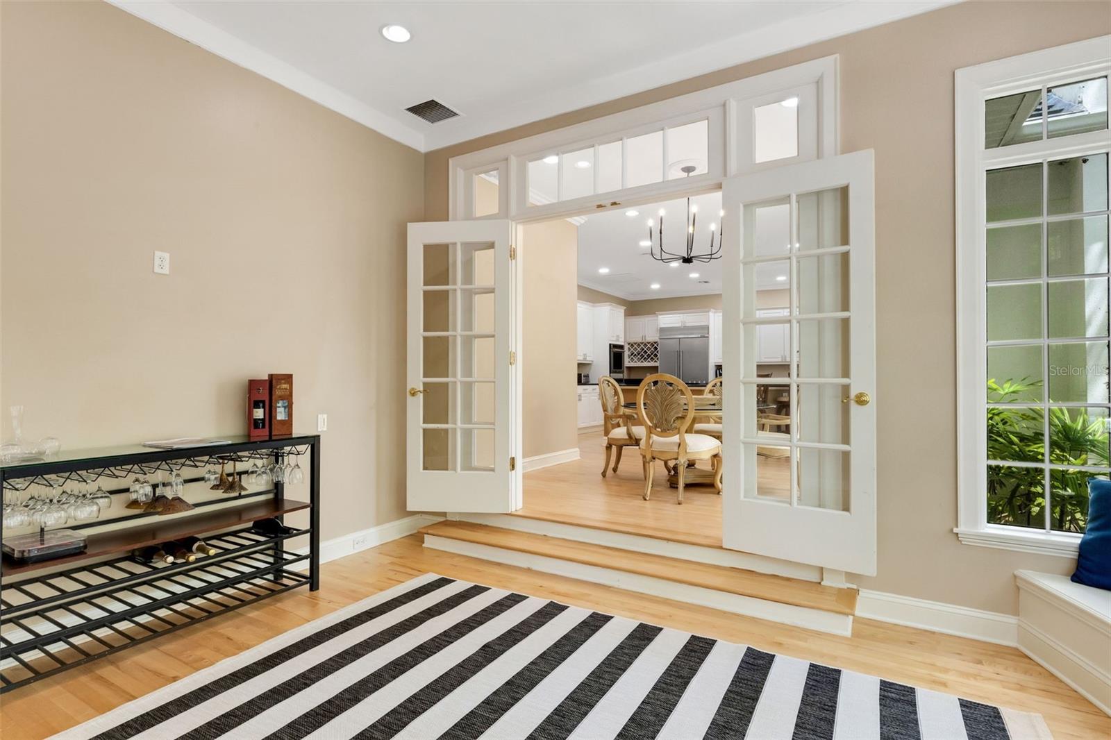 Image 36 of 87 For 2984 Jeff Myers Circle