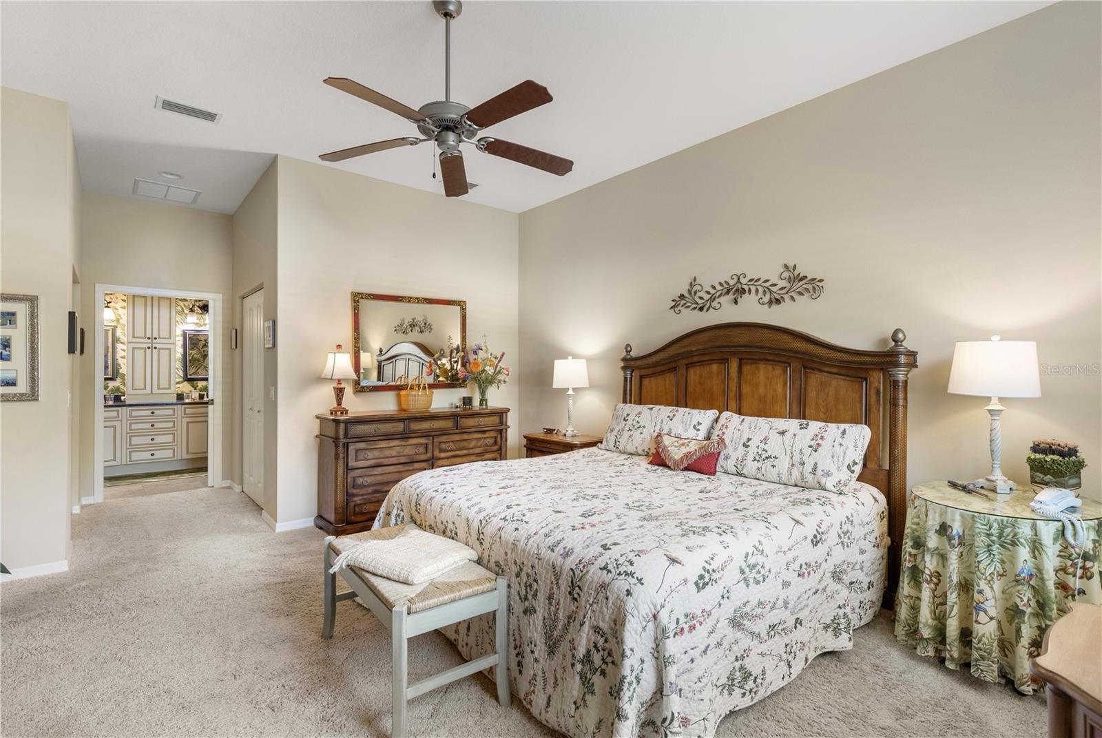 Image 22 of 62 For 1627 Lancashire Drive