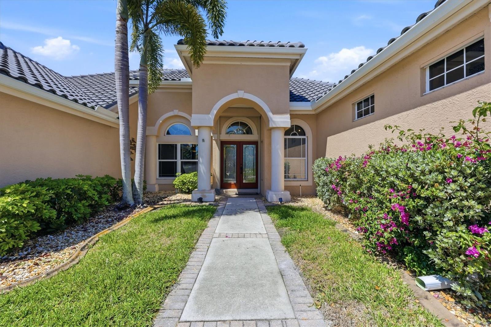 Image 10 of 66 For 3323 Lakeview Lane