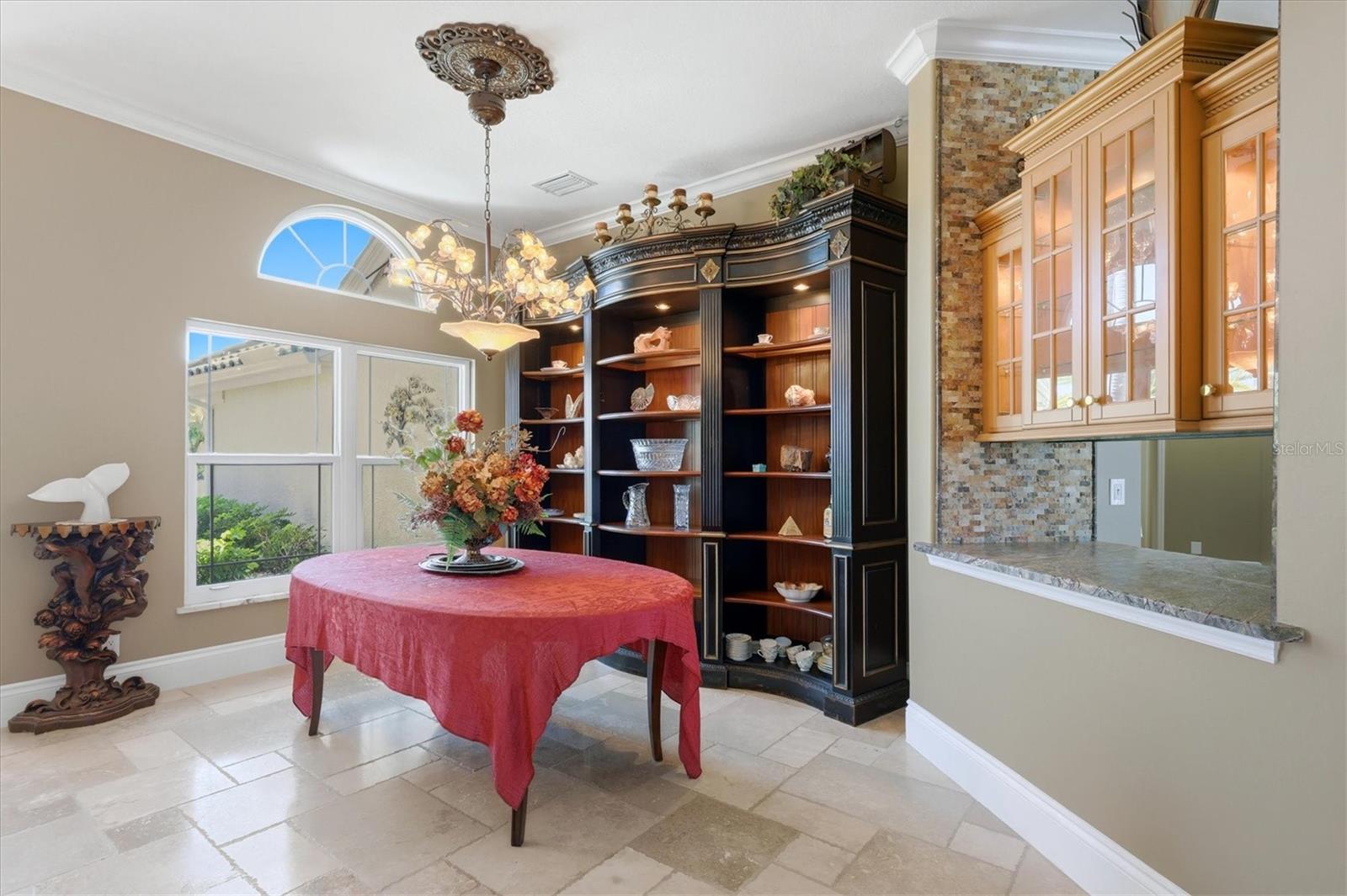 Image 14 of 66 For 3323 Lakeview Lane