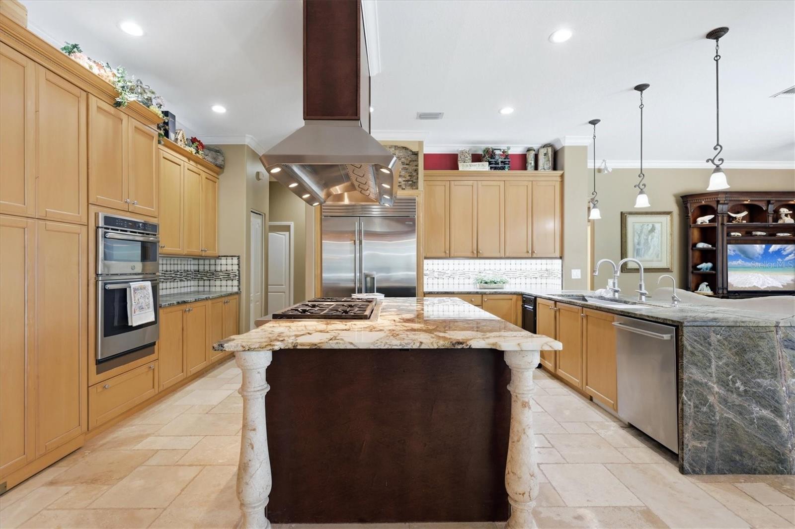 Image 25 of 66 For 3323 Lakeview Lane