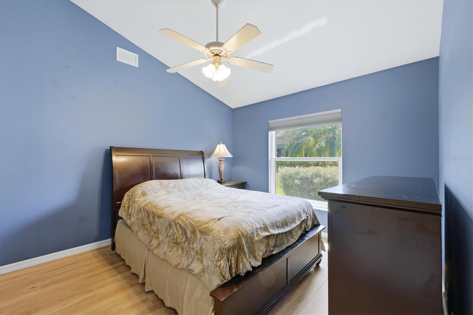 Image 35 of 66 For 3323 Lakeview Lane