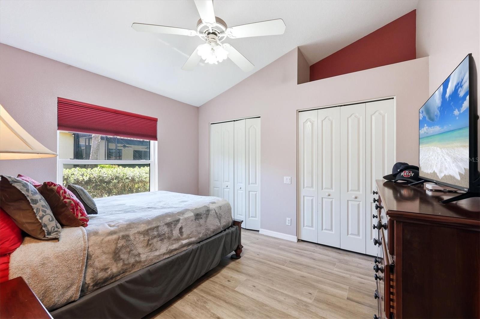 Image 37 of 66 For 3323 Lakeview Lane