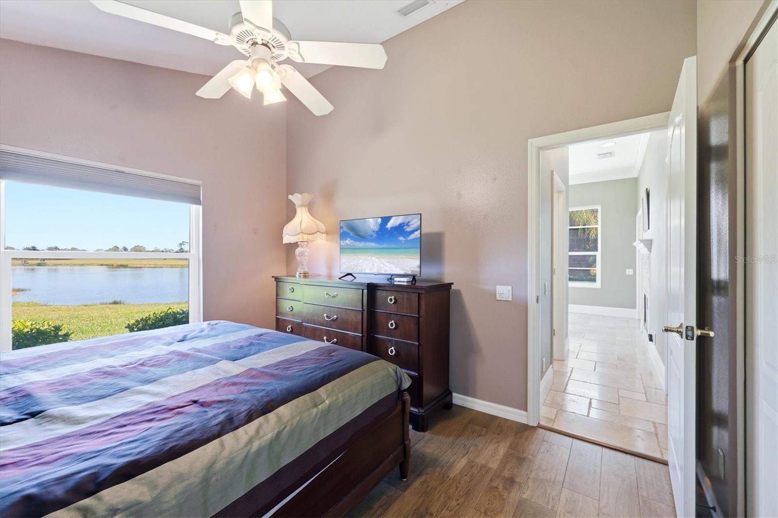 Image 39 of 66 For 3323 Lakeview Lane