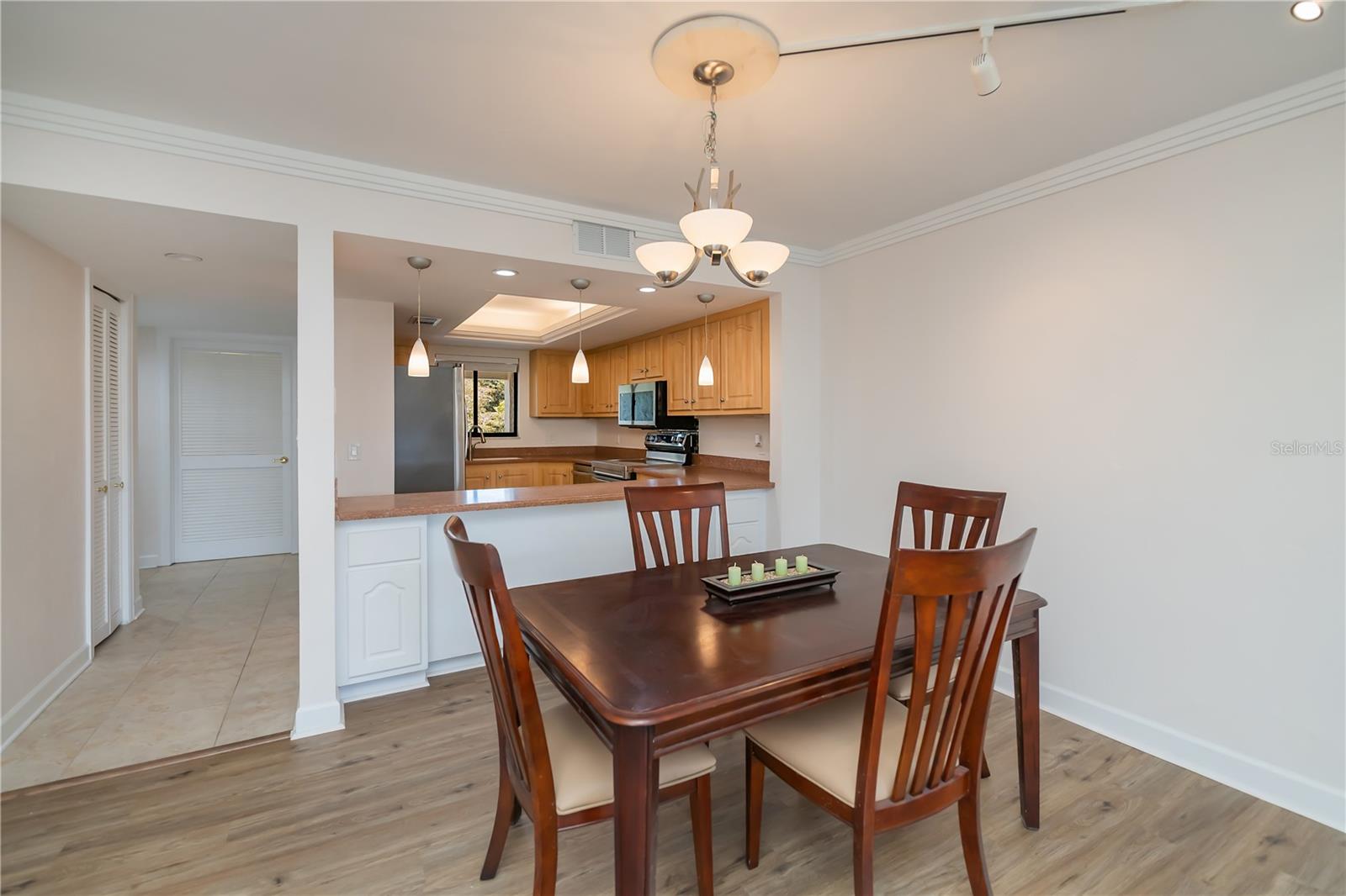 Image 10 of 57 For 4396 Bowsprit Court 4e