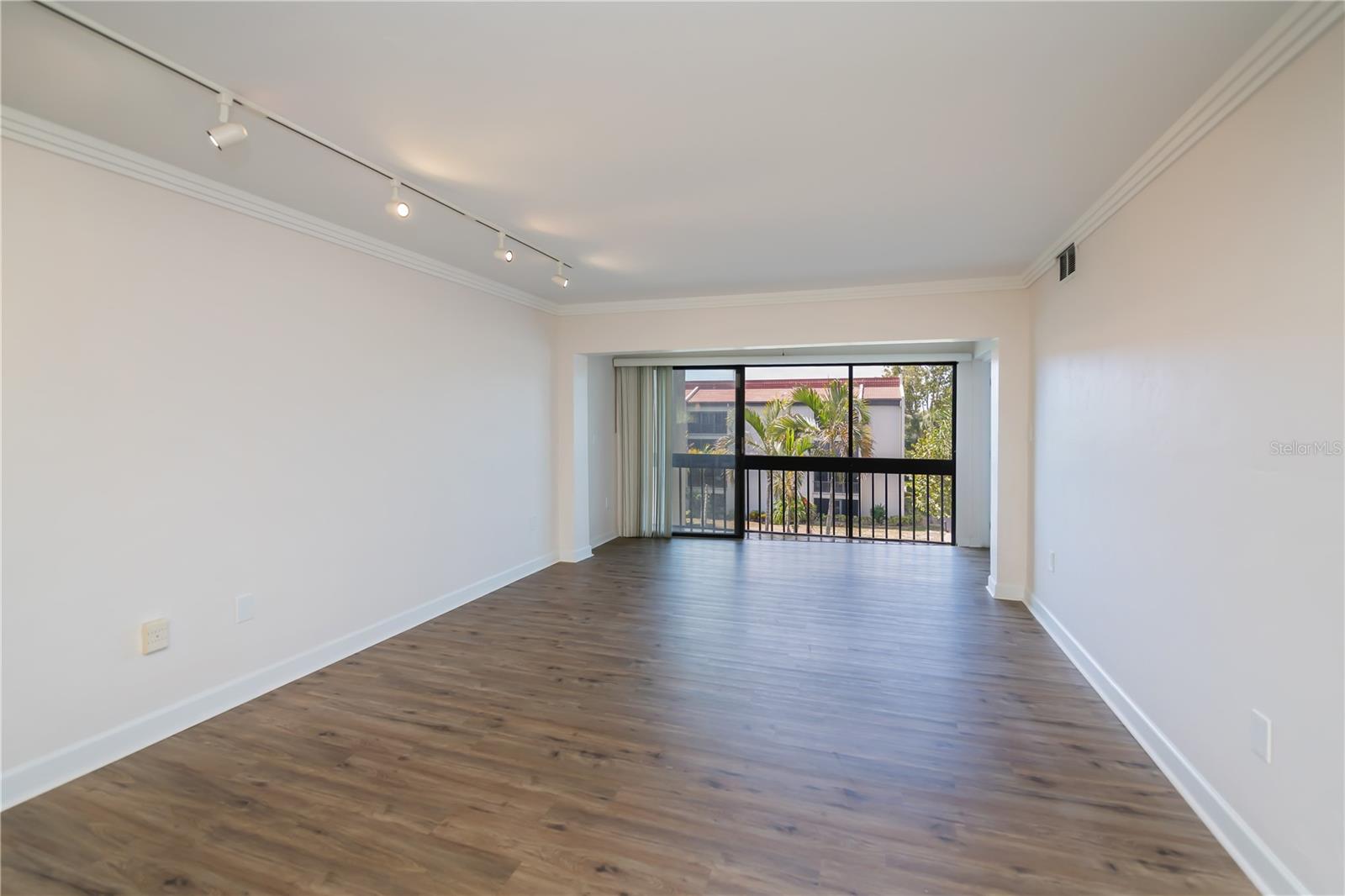 Image 13 of 57 For 4396 Bowsprit Court 4e