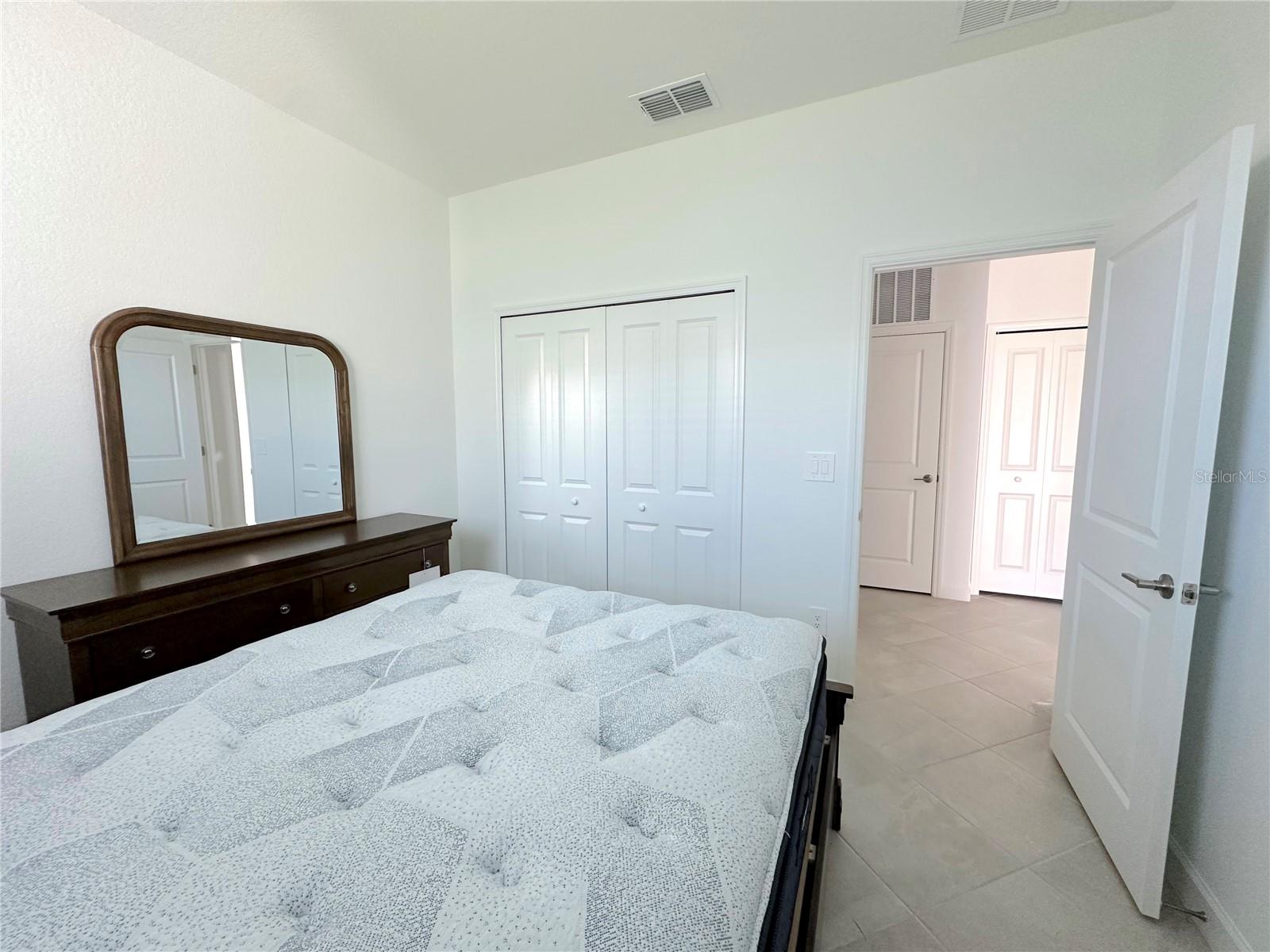 Image 14 of 40 For 8225 Shore Lake Drive